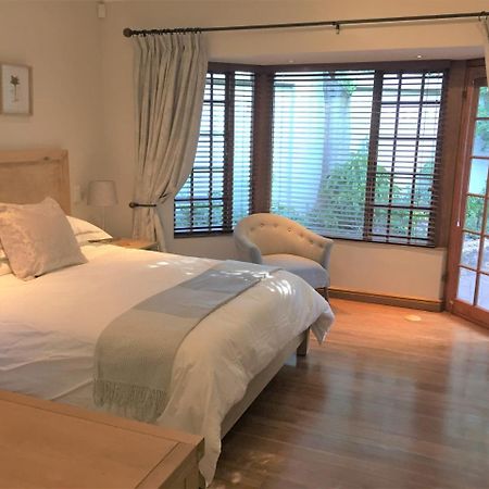 Lydall Wild Tranquil Garden Suites Йоханнесбург Экстерьер фото