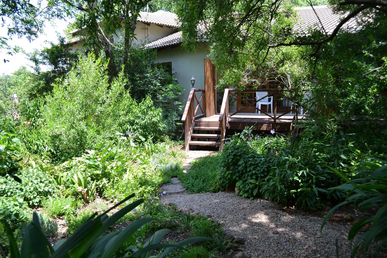 Lydall Wild Tranquil Garden Suites Йоханнесбург Экстерьер фото
